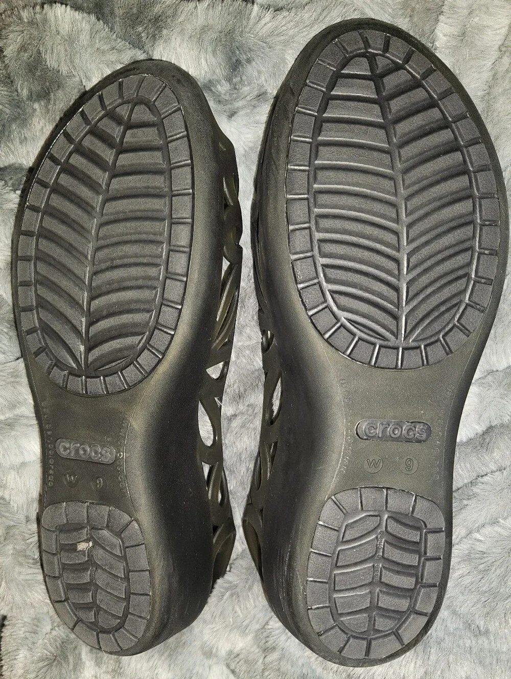 CROCS Olive Green Cutout Slingback Sandals